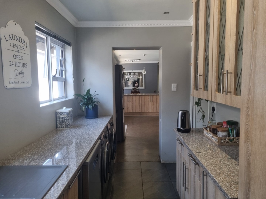 5 Bedroom Property for Sale in Vaalpark Free State